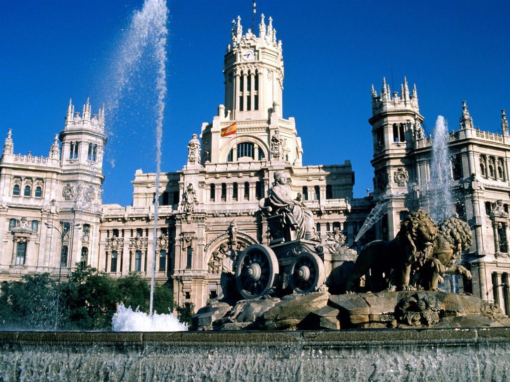 Viaja a España con Menora